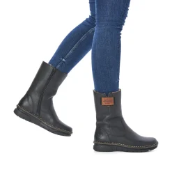 Rieker -nahkanilkkuri