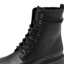 Tamaris -nahkanilkkuri